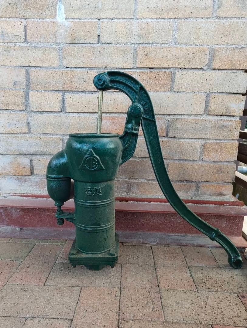 ガーデニングオブジェ 　インテリア　35型 緑色 鋳鉄製　アンティーク