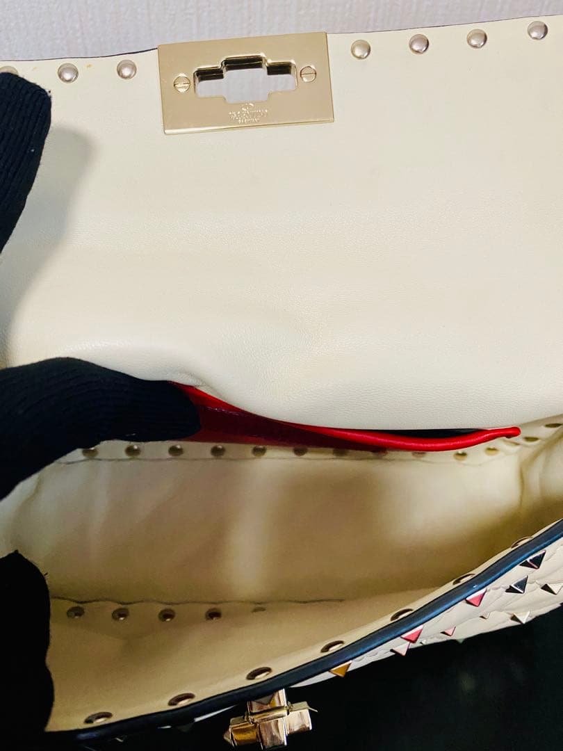 VALENTINO ロックスタッズスパイクスモールショルダーバッグ