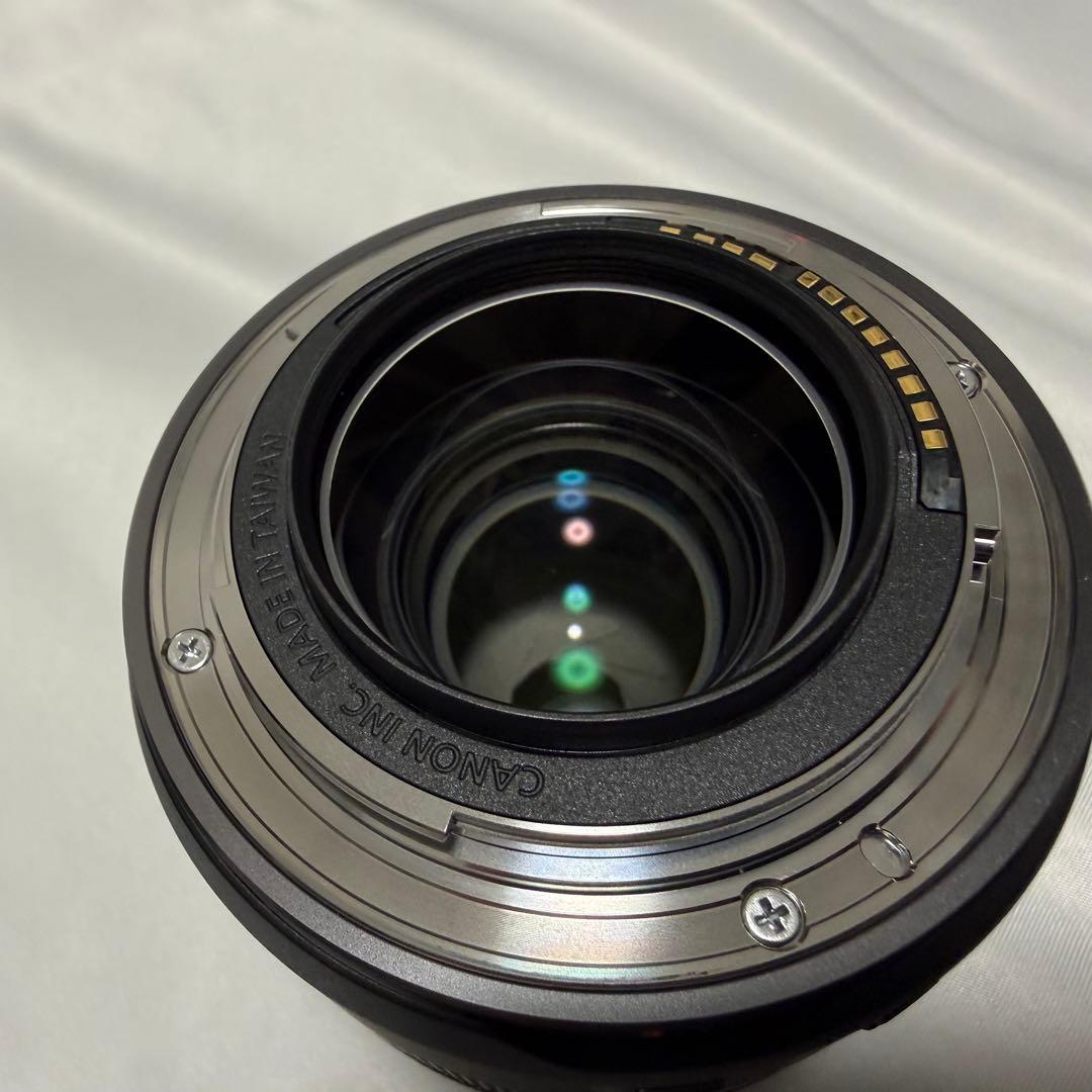 【美品】Canon RF 35mm F1.8 MACRO IS STM