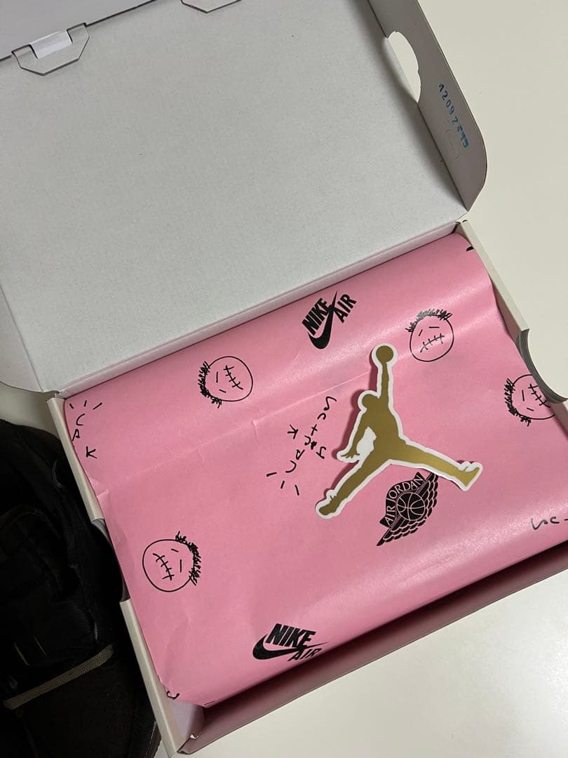 Travis Scott × Nike Air Jordan 1 Low PS