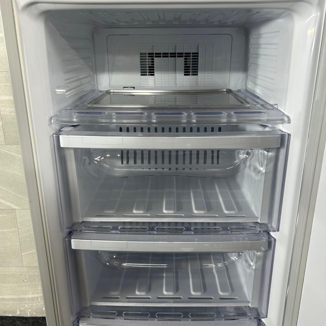 三菱 冷凍庫 MF-U12D 121L 2019年 霜取り不要 d4275