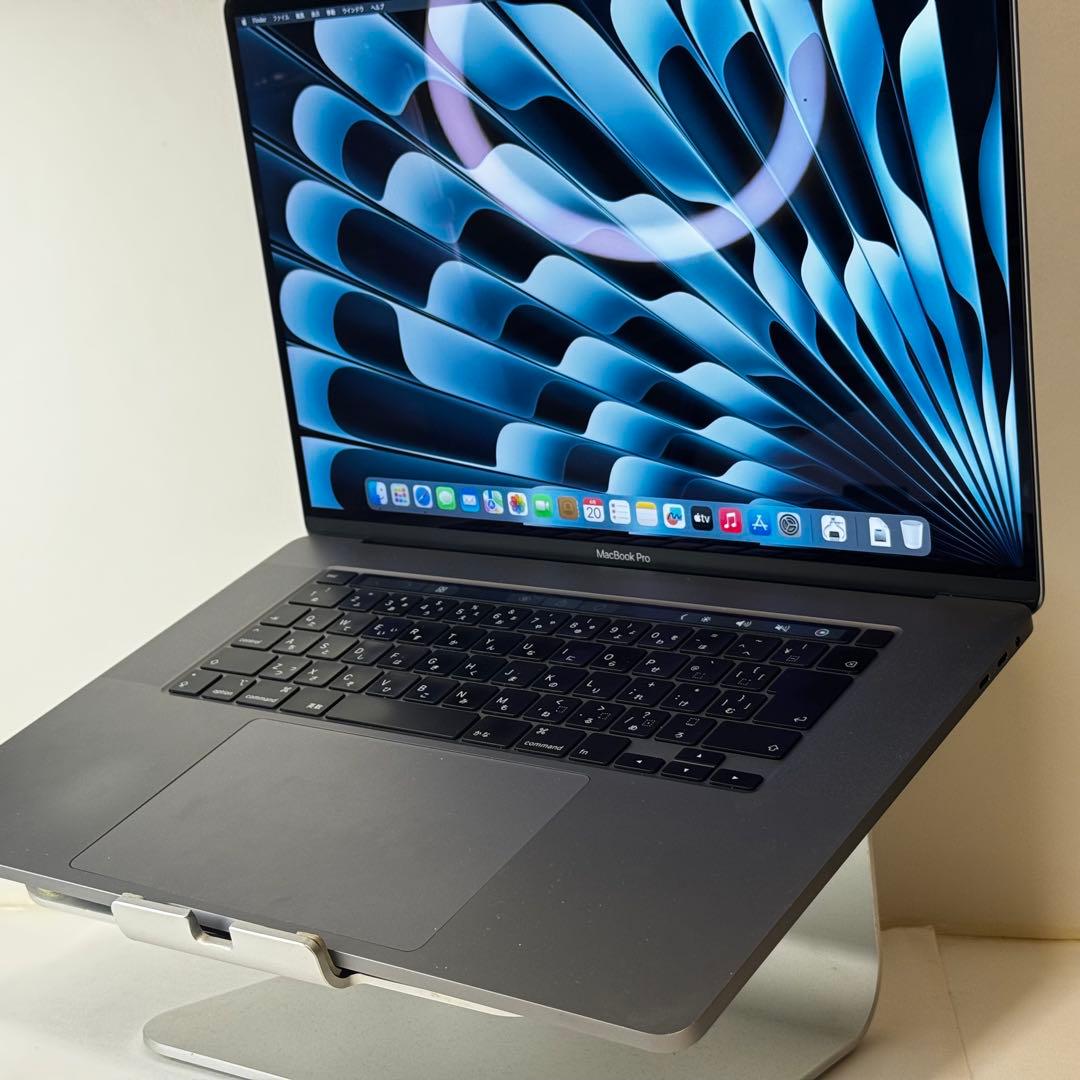 MacBookPro 16インチ i9/16GB/1TB/Radeon フルスペ