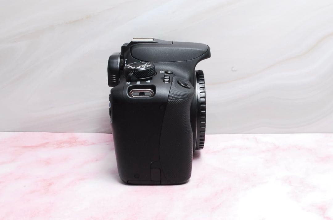 ✨世界最小クラス✨最軽量✨Canon Kiss X7☆初心者でも安心☆