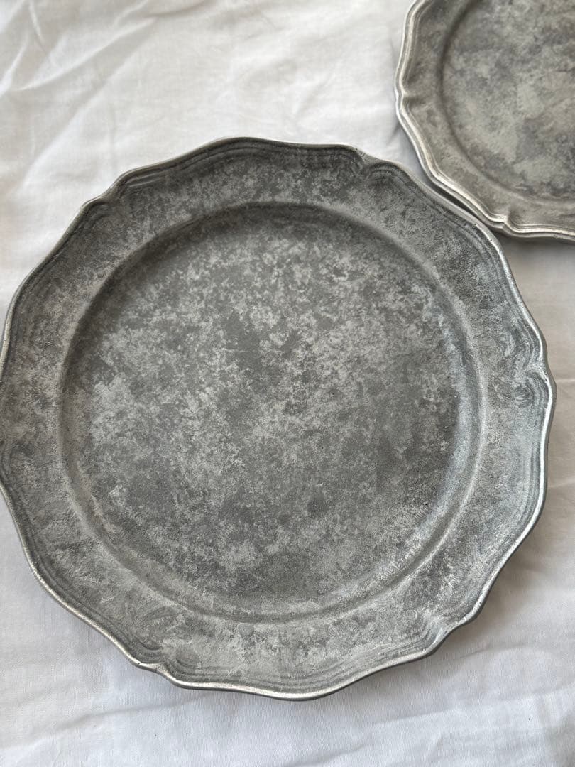 入手困難　co+fe 花リムプレート　2枚　皿　アスティエ　ハグオーワー　雅姫