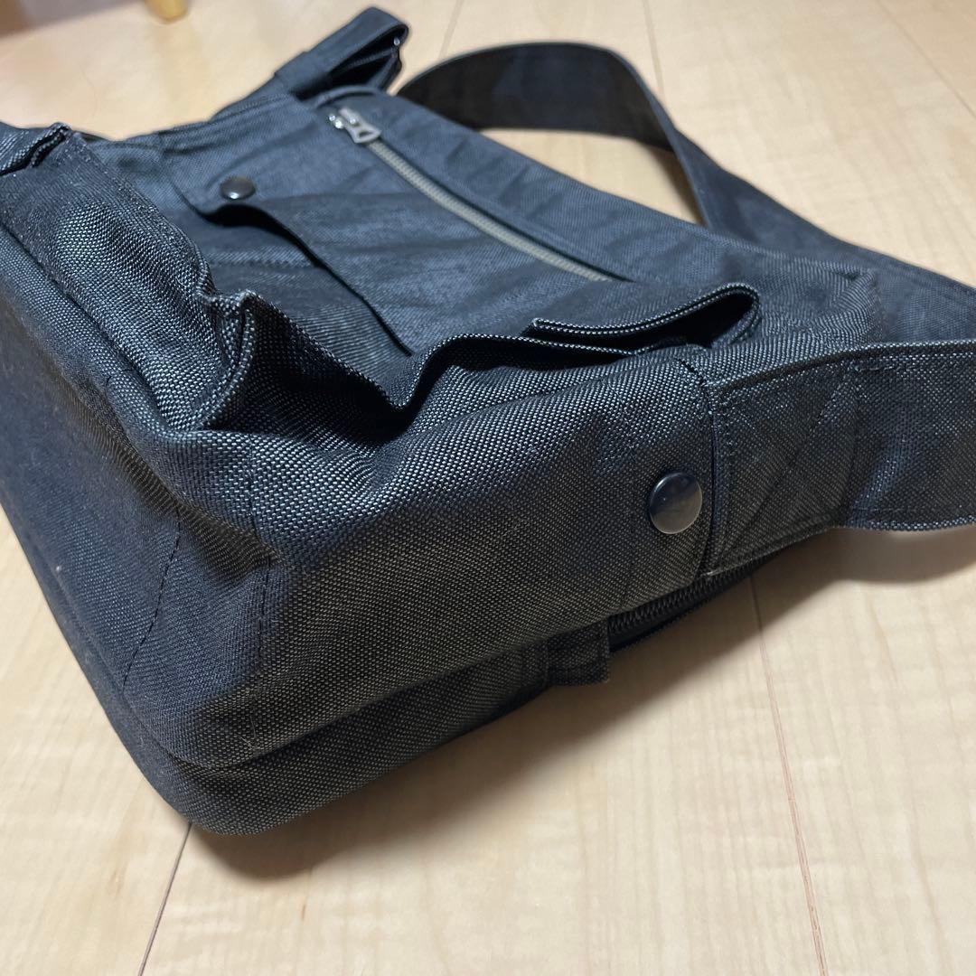 PORTER　Apple Store限定モデル　スモーキー　ショルダーバッグ　黒