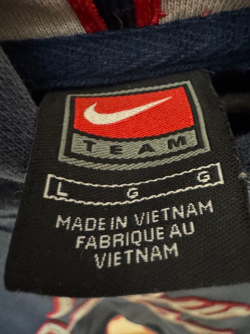 NIKEパーカー