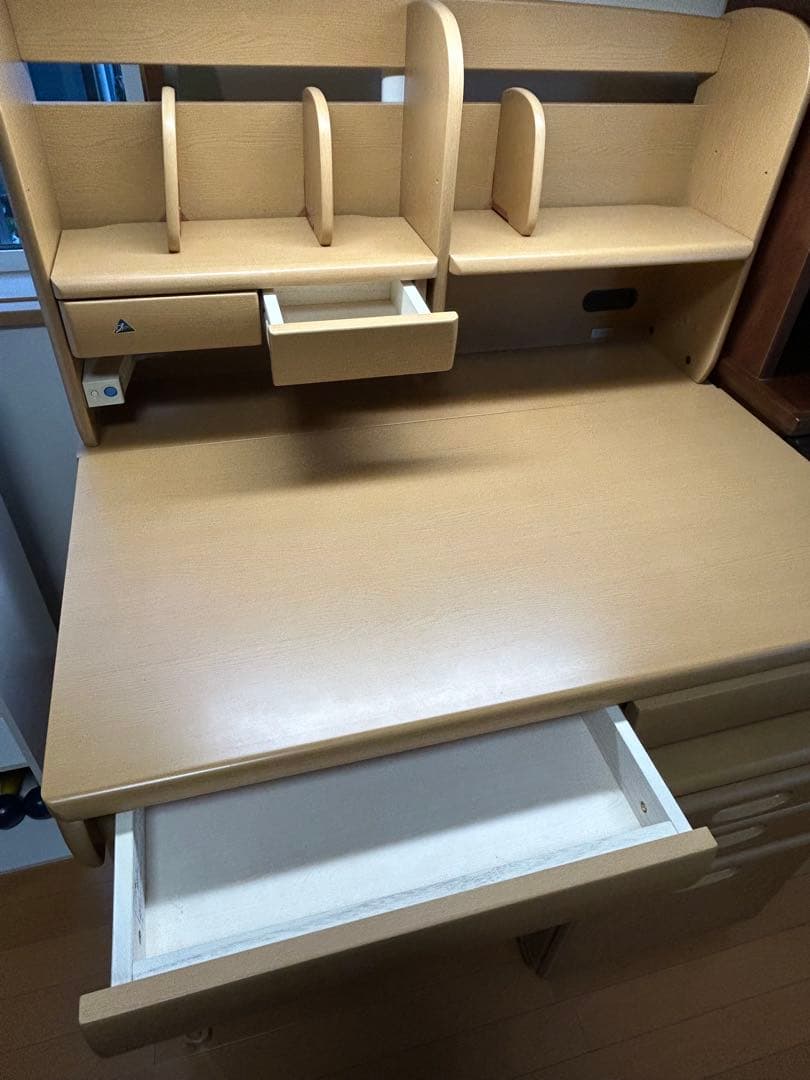 ITOKI 学習机