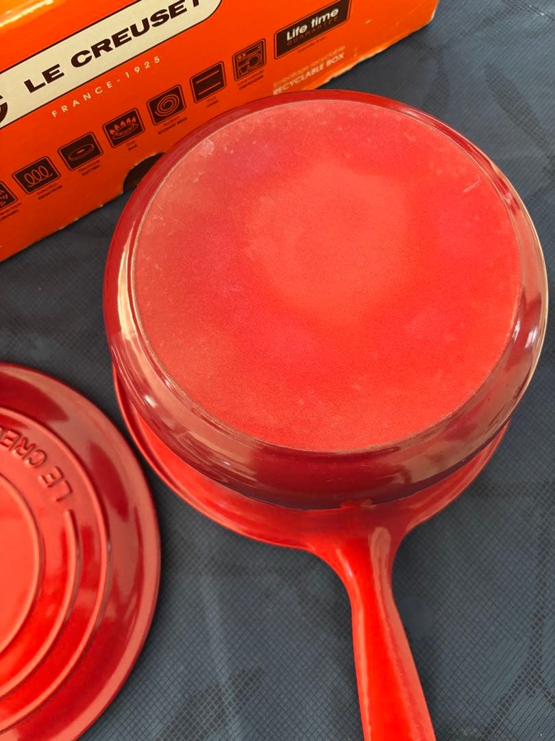 LE CREUSET レッド 片手鍋　20センチ