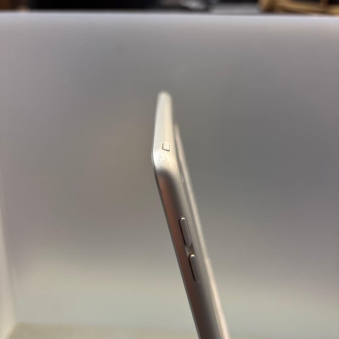 iPad 7 128G Wi-Fi PSEパッテリー新品100%
