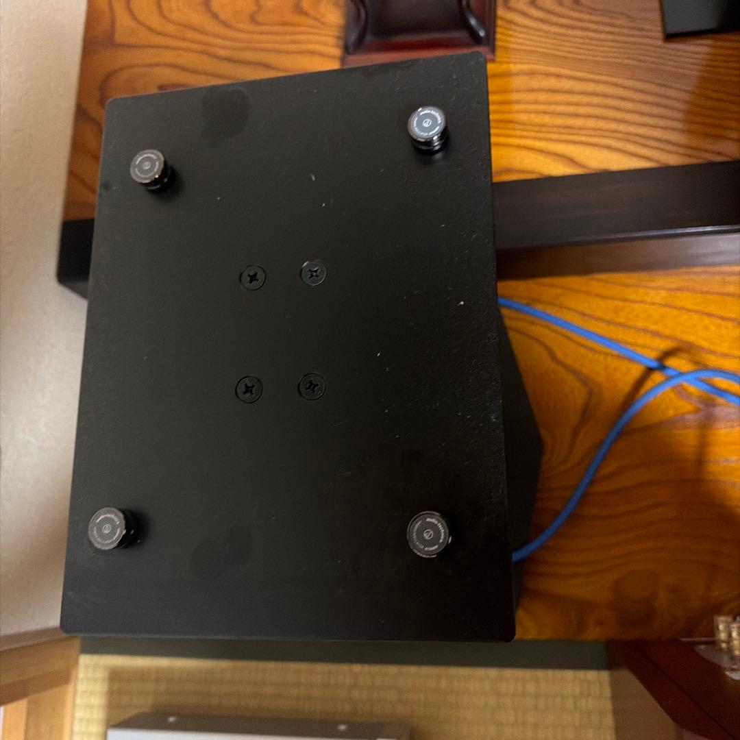 美品✨クアドラルロンドチェリー色　スピーカースタンドとスペーサー付き