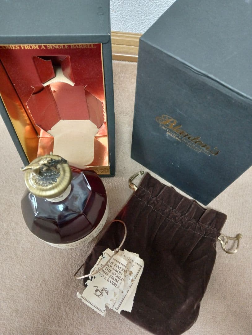 ブラントン シングルバレル 1990年 巾着袋箱付 Blanton's 未開栓