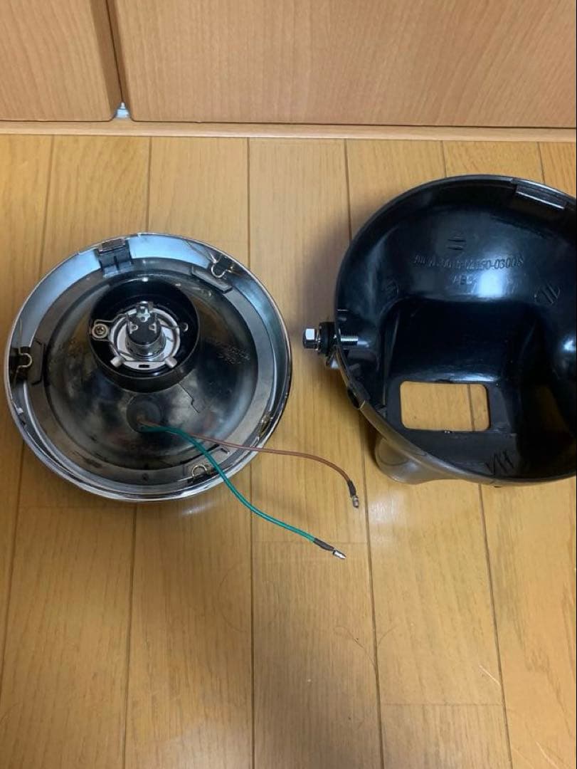 みー出品