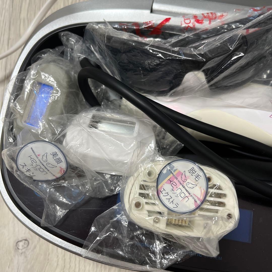 美品 ケノン 脱毛器 ver.4.1 カートリッジ4つ付き