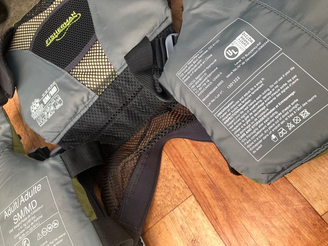 Stohlquist ストールクイスト　PFD fisherman 　SM/MD