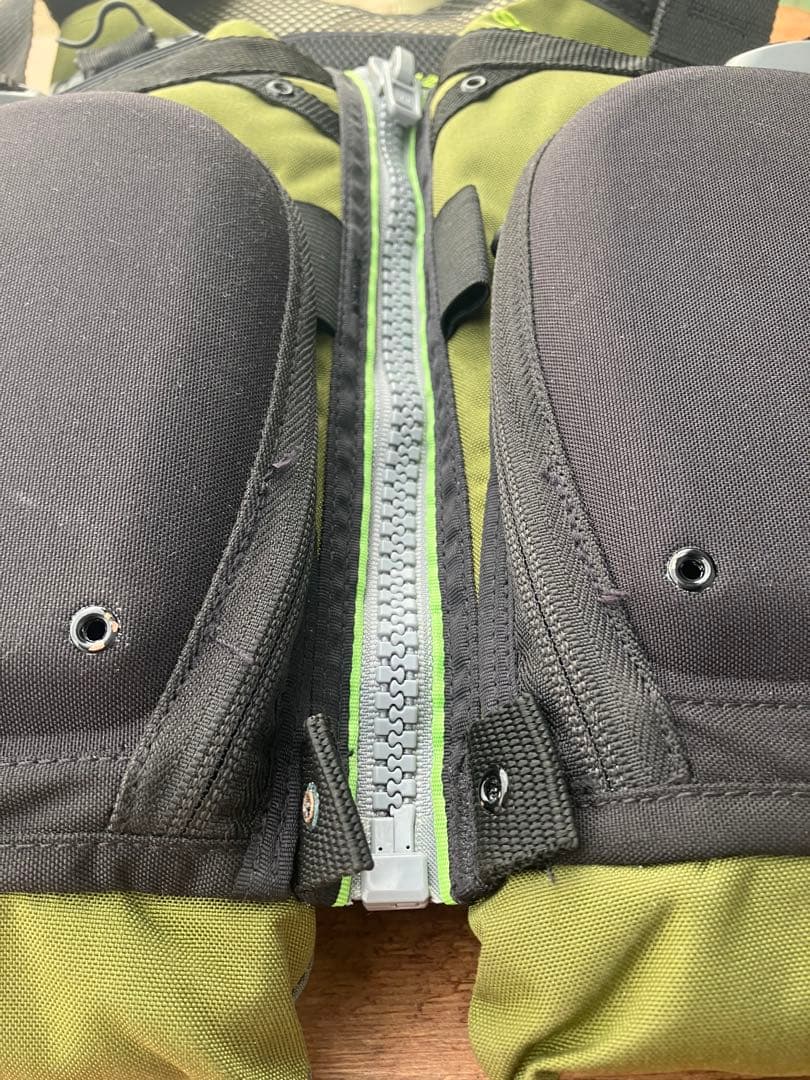 Stohlquist ストールクイスト　PFD fisherman 　SM/MD