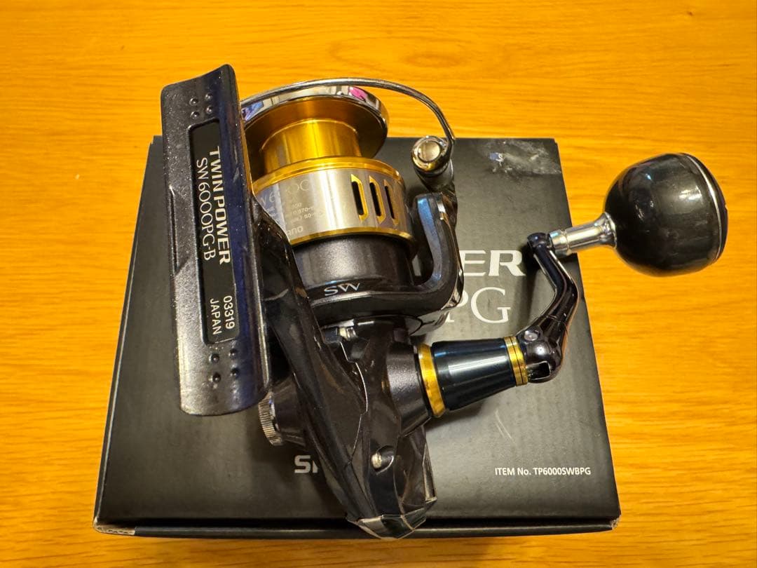 シマノTWIN POWER SW 6000PG スピニングリール