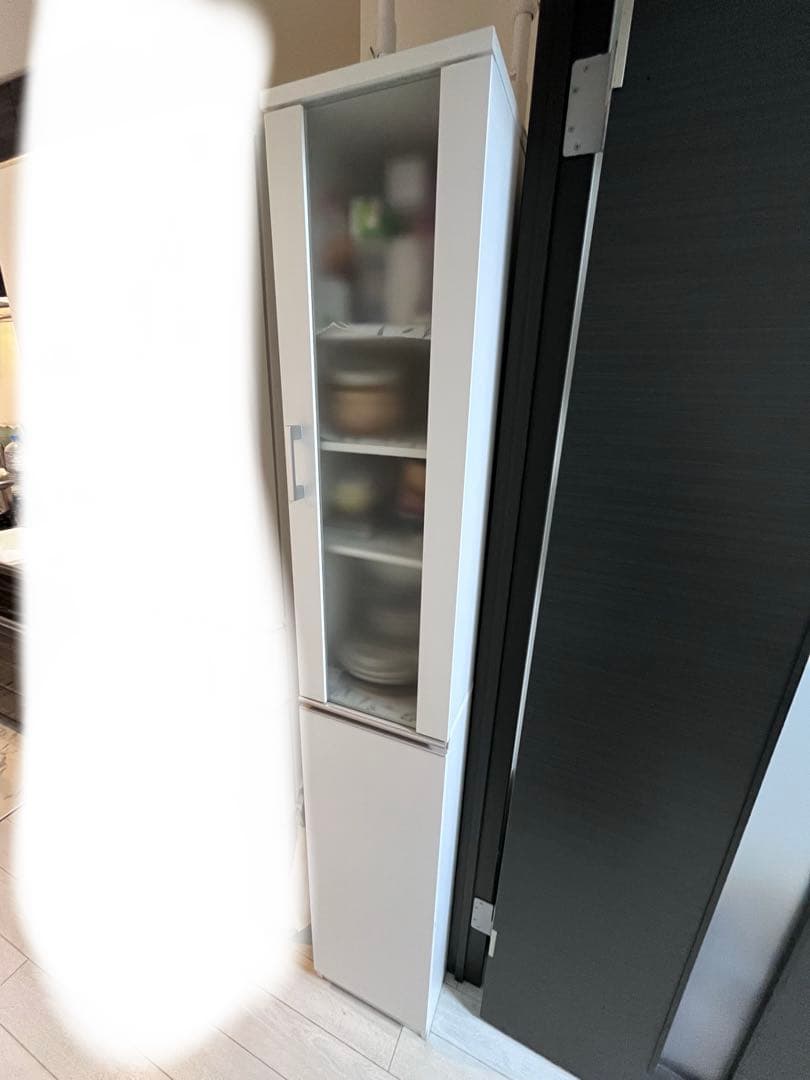 【引っ越しのため23日までの出品】ホワイト スリム収納　食器棚