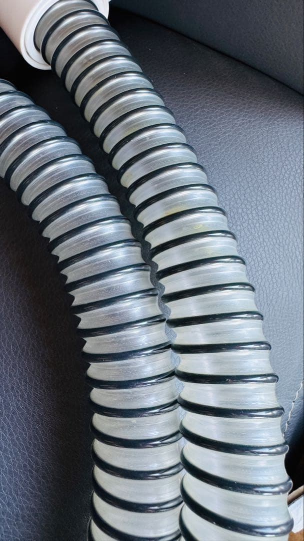 【値下げ】 UWANT 自動洗浄 カーペットクリーナー B100-S ホワイト