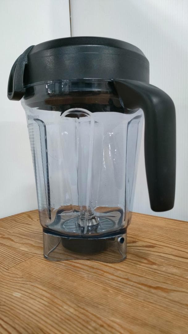 【美品】バイタミックス ウェットコンテナ 2リットル　1640