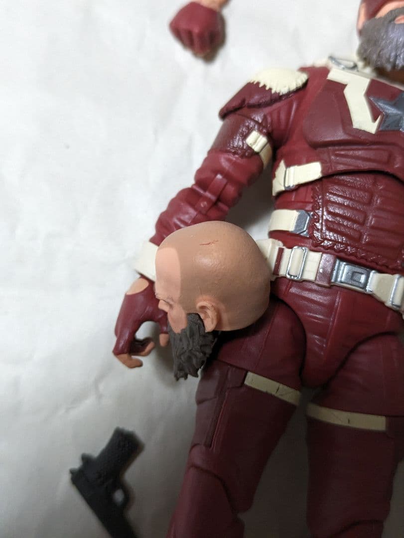 マーベルレジェンド・セントリー&レッドガーディアン　②