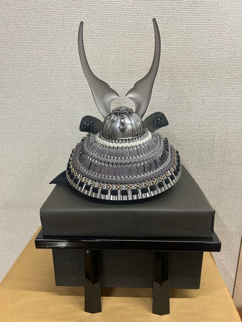 12号貫前ブロンズ兜