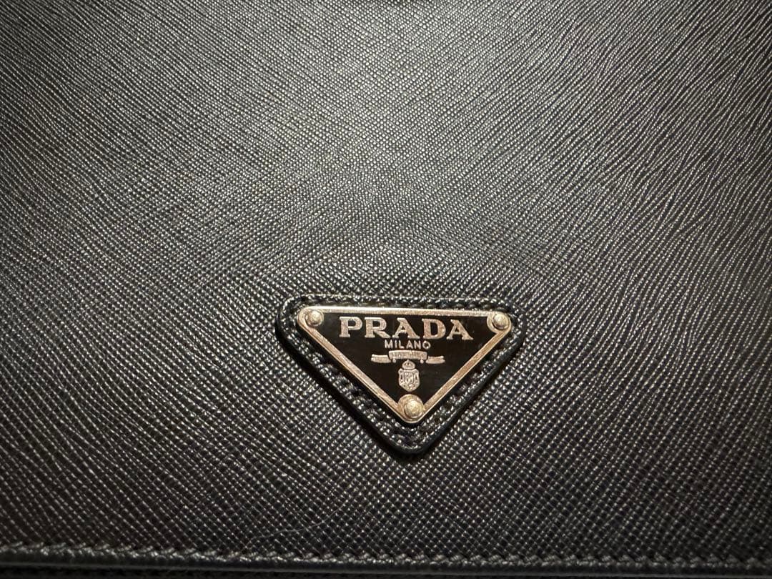 PRADA ブラック ビジネスバッグ　ブリーフケース