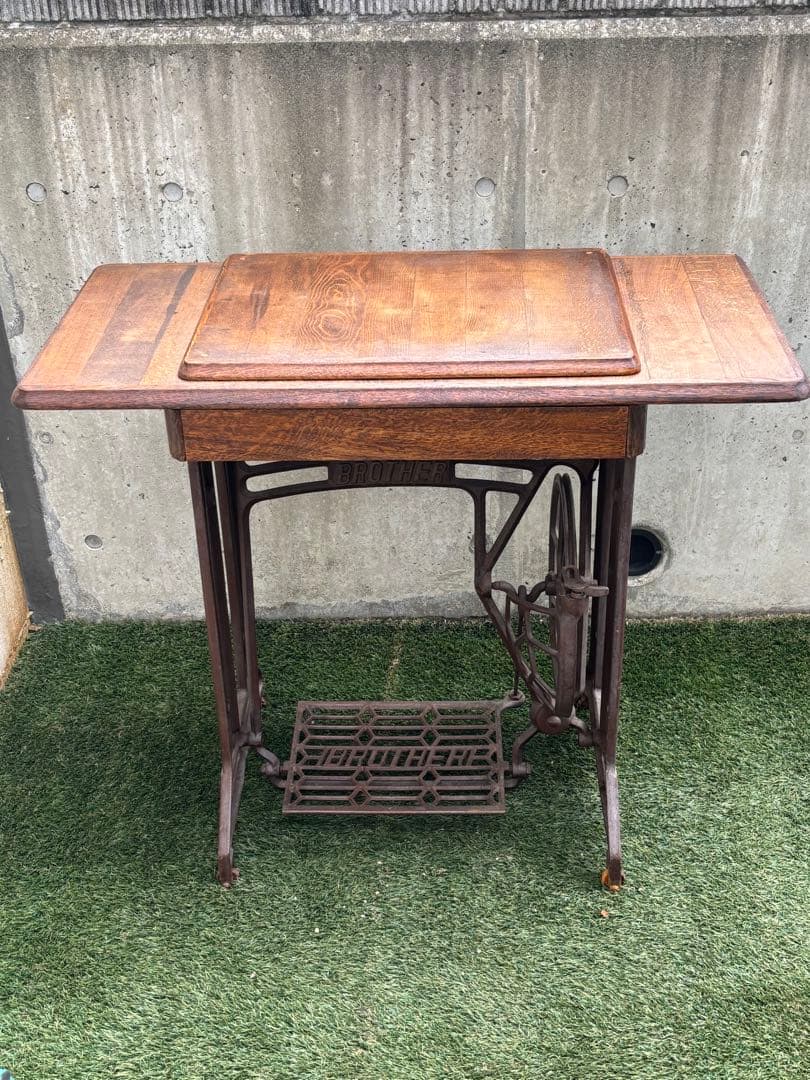 【引取限定】Brother ミシン台 リメイクテーブル