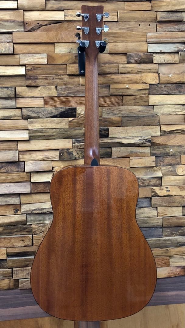 【美品】　アコースティックギター　YAMAHA　FG800
