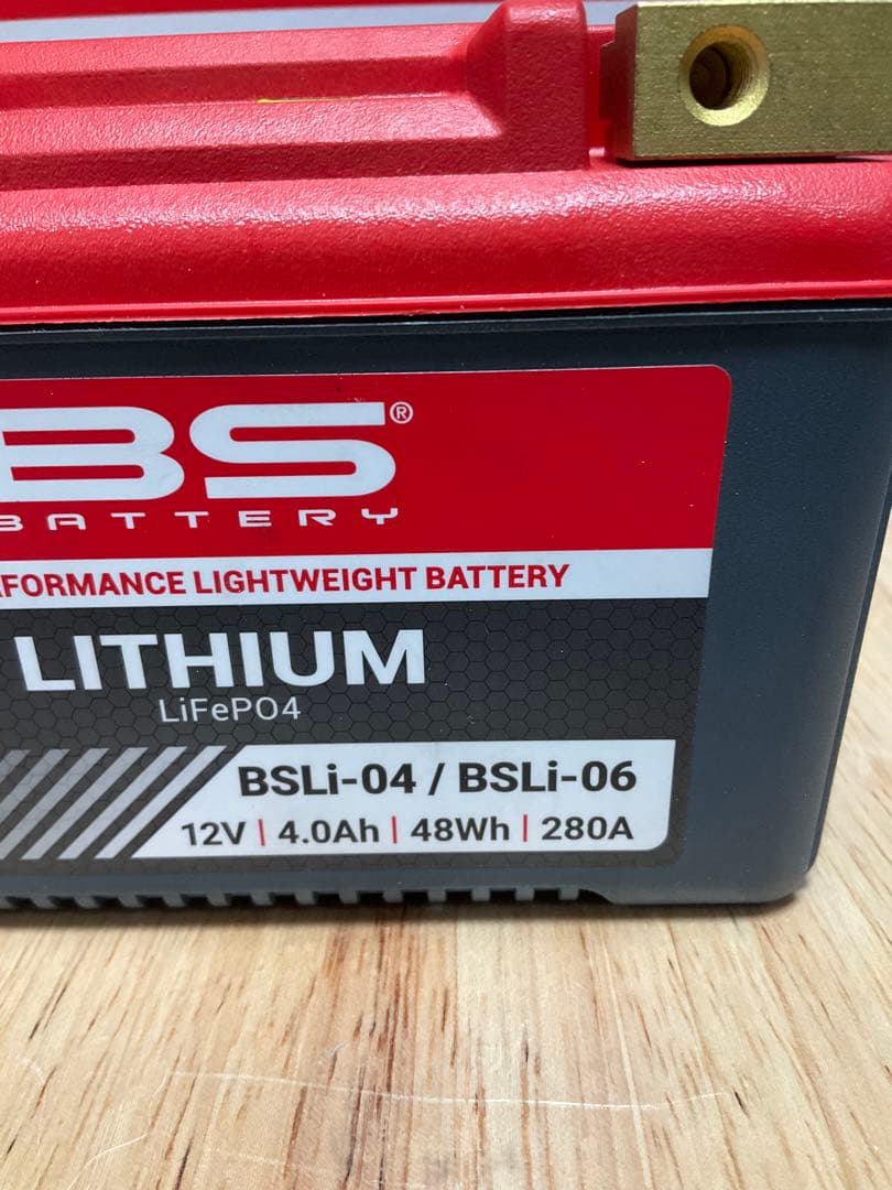 BS BSLi-04 / BSLi-06 リチウムバッテリー　シグナス