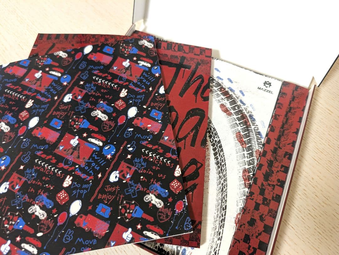 MAZZEL PARADE MUSEUM盤