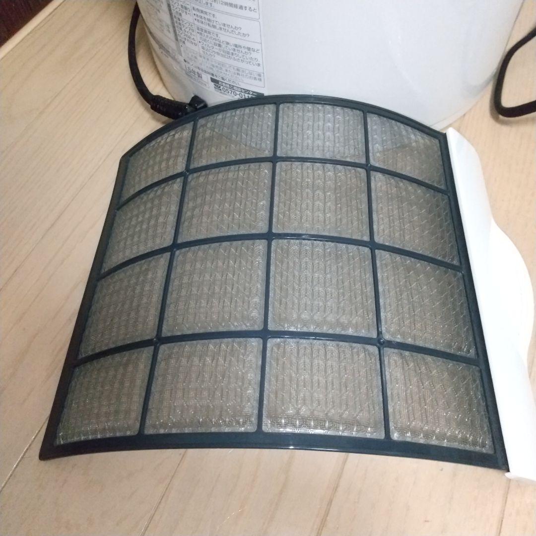 一通りクリーニング➰動作確認済み➰象印デシカント式衣類乾燥除湿