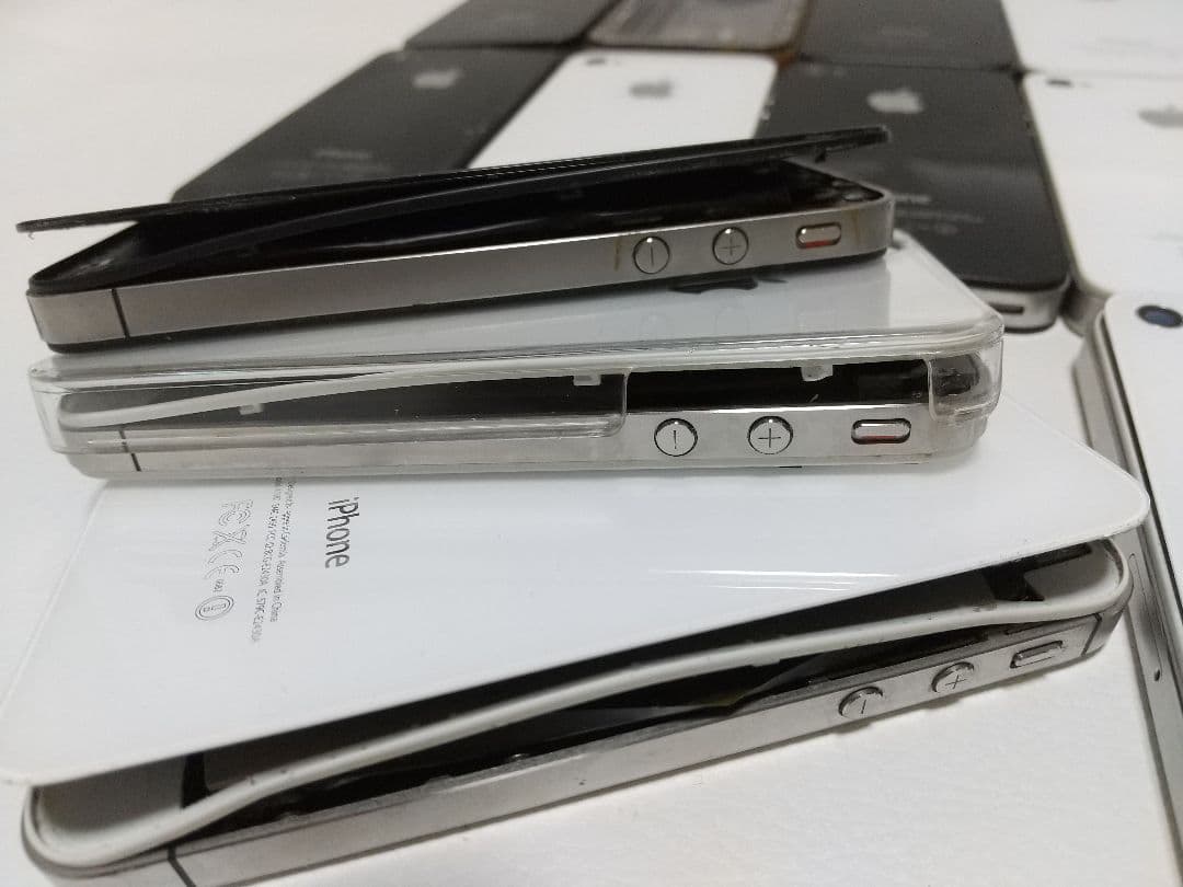 iPhone 4/4S 30台セット ホワイト ブラック ピンク ミント