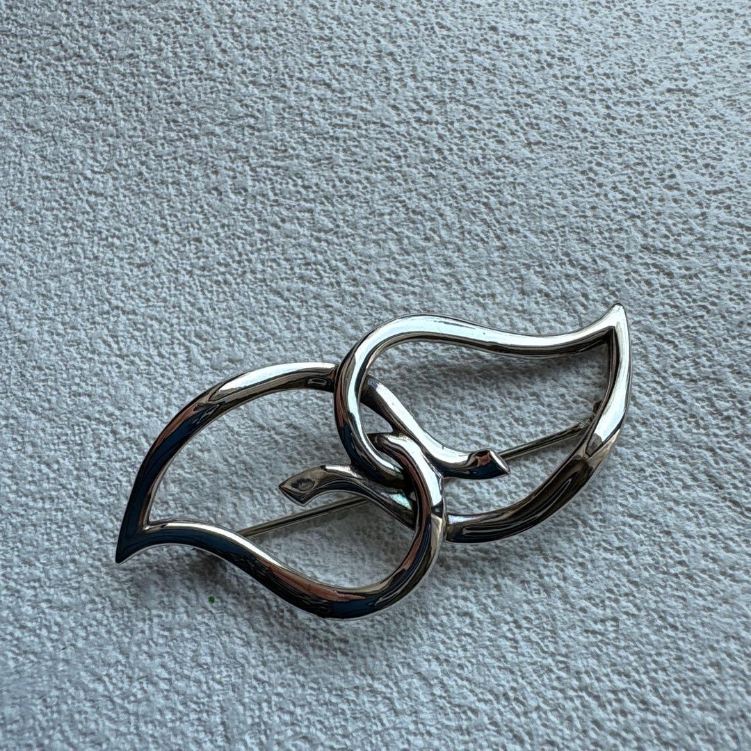 Tiffany broach ティファニーブローチ　ダブルリーフ