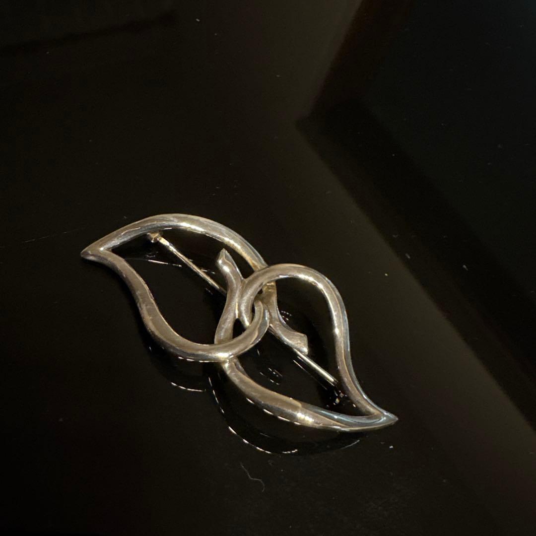 Tiffany broach ティファニーブローチ　ダブルリーフ