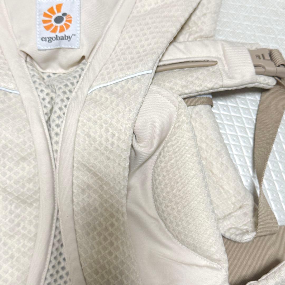 【値下げ】エルゴベビー OMNI BREEZE 抱っこ紐 ナチュラルベージュ