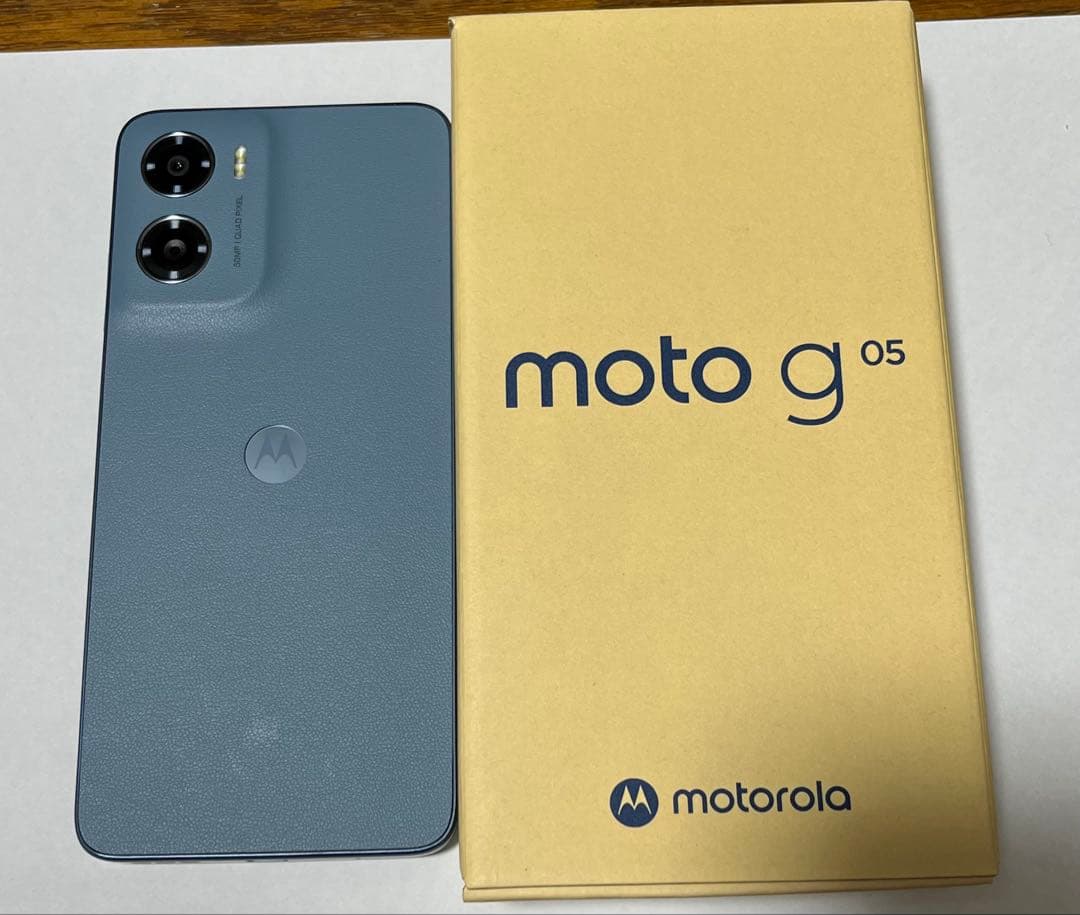 Motorola moto g05 本体