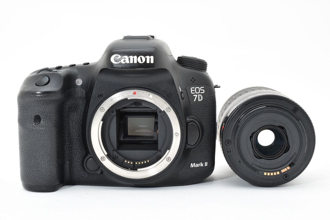 デジタル一眼レフカメラ/Canon EOS 7D MarkⅡ 望遠レンズセット