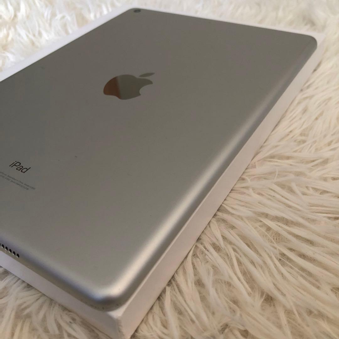【完動品】iPad 第6世代 32GB Wi-Fi 【すぐ発送】