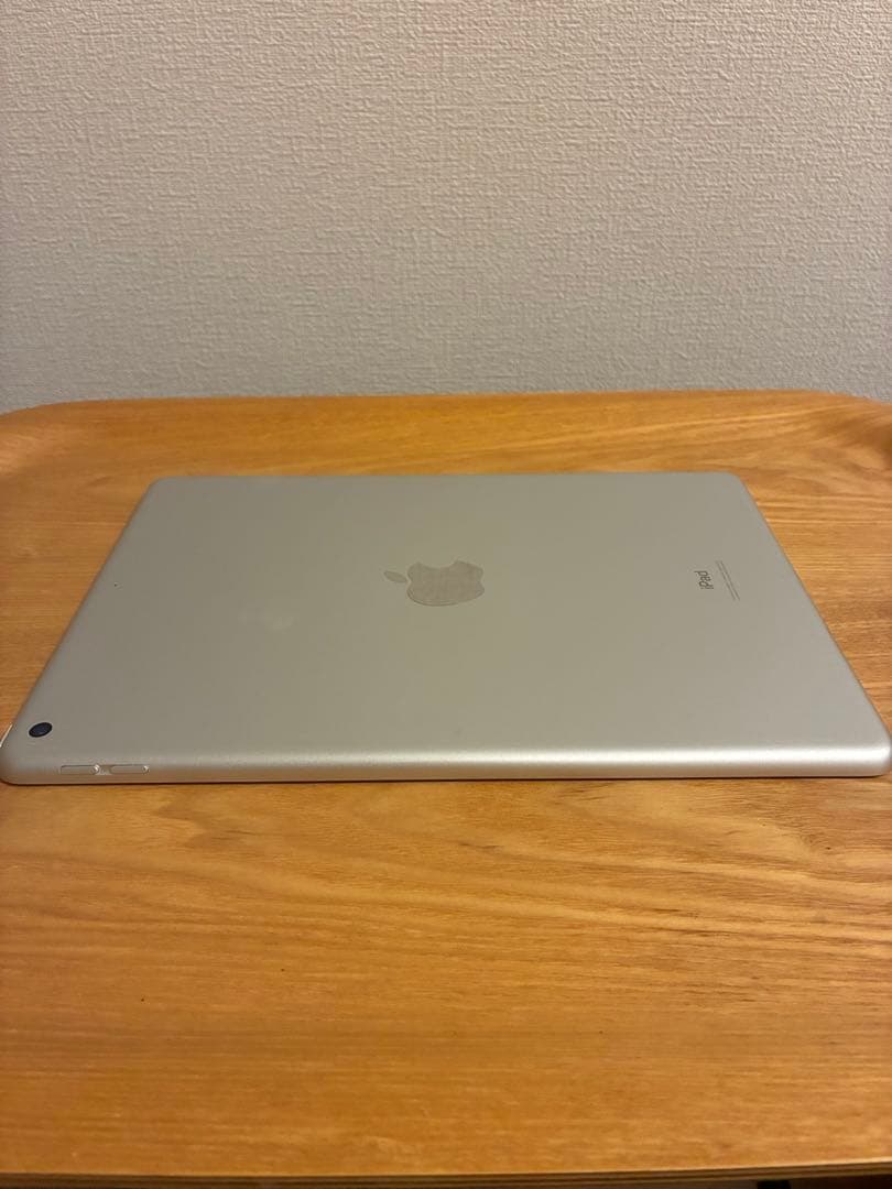 Apple iPad (第7世代) 32GB シルバー Wi-Fiモデル