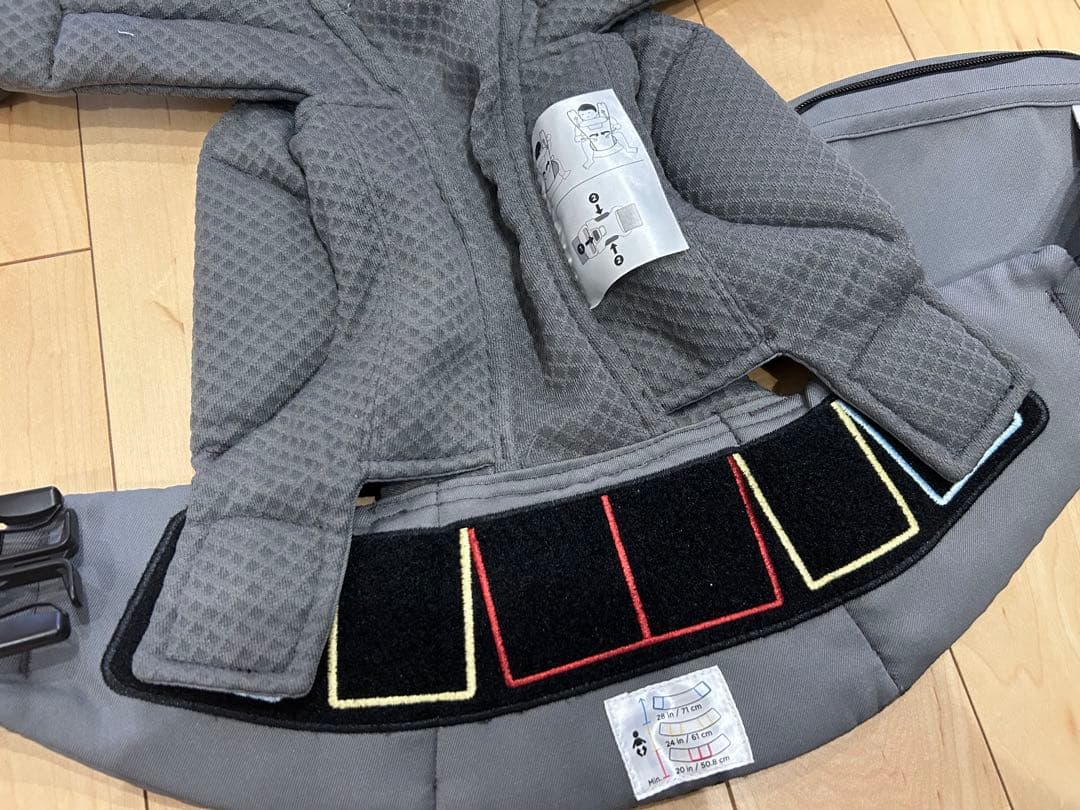 エルゴベビー　OMNI breeze 抱っこ紐　グラファイトグレー