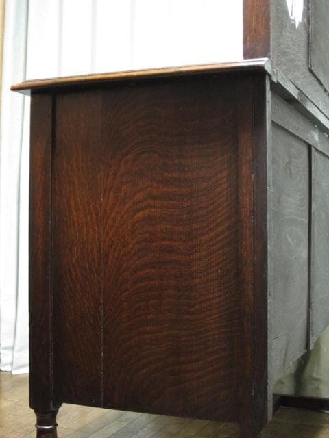 英国 イギリス アンティーク ジャコビアン様式 ブルボーズレッグ サイドボード