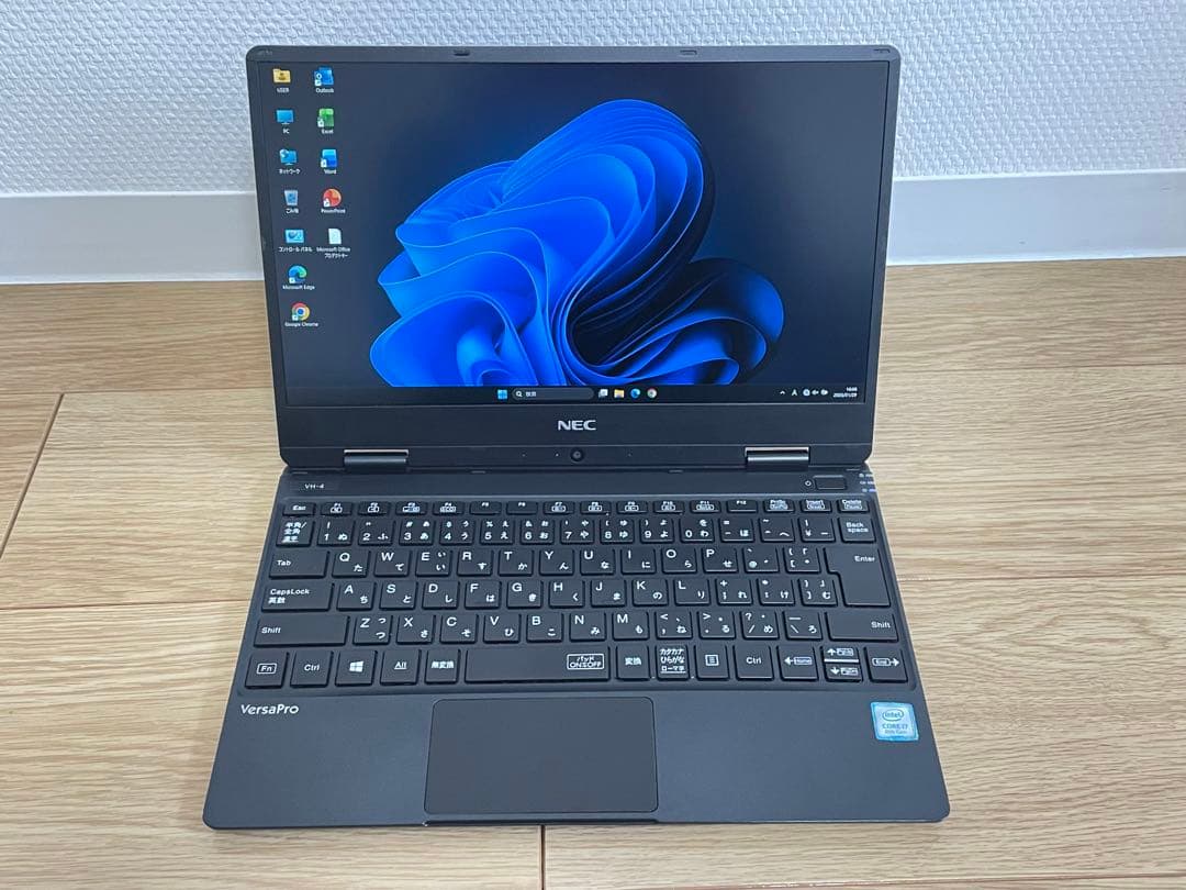 Windowsノート本体 NEC VersaPro FHD Core i7-8500Y 8GB SSD