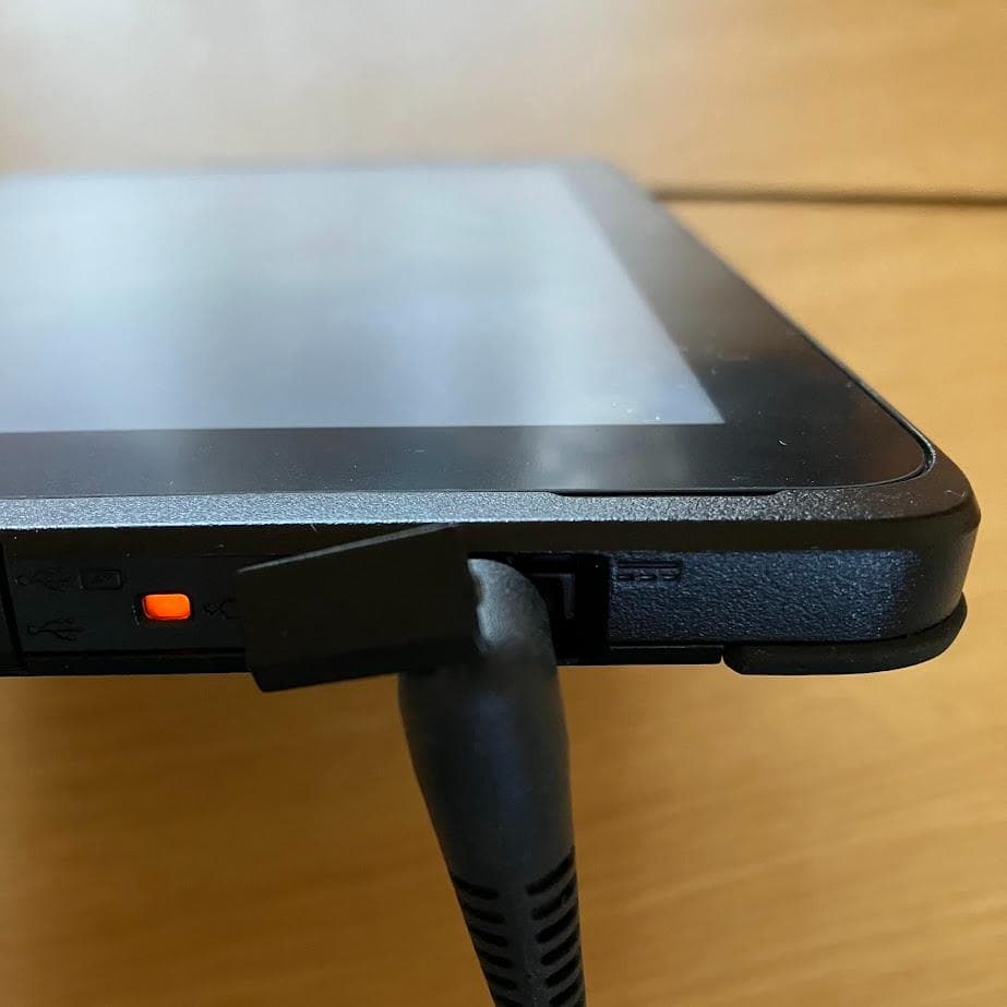 富士通タッチペン付きタブレット★お絵描き初心者におすすめ良品バッテリー良好