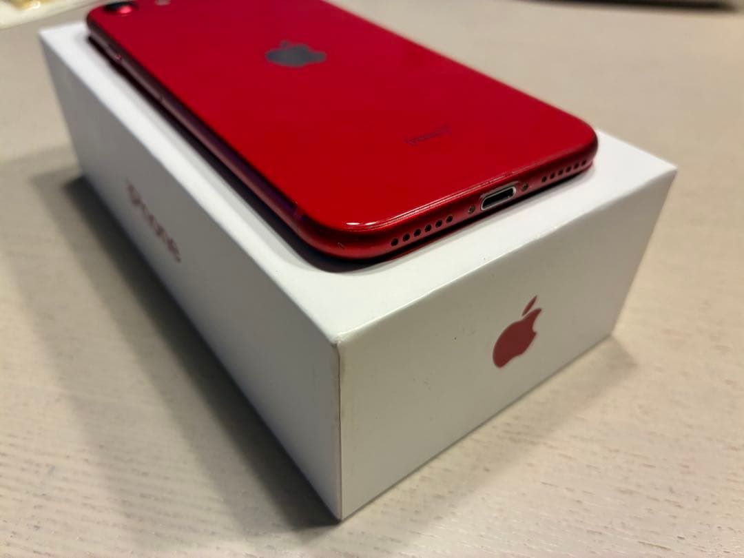 iPhone SE2 64GB SIMフリー RED赤色