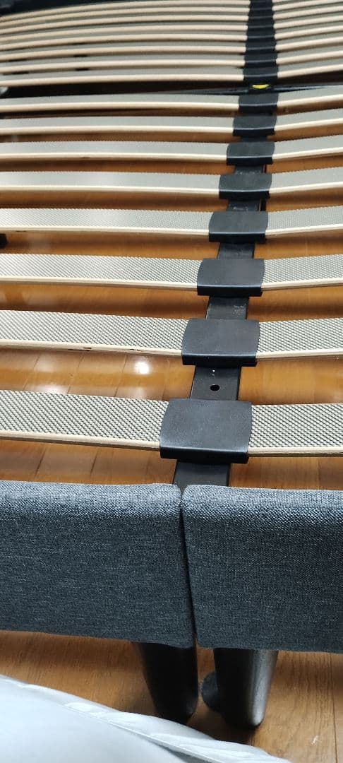 エマ　グレー クイーン　ベッド　フレーム ポケット付き　エマスリープ　emma