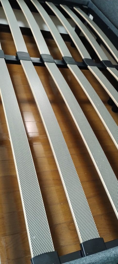 エマ　グレー クイーン　ベッド　フレーム ポケット付き　エマスリープ　emma