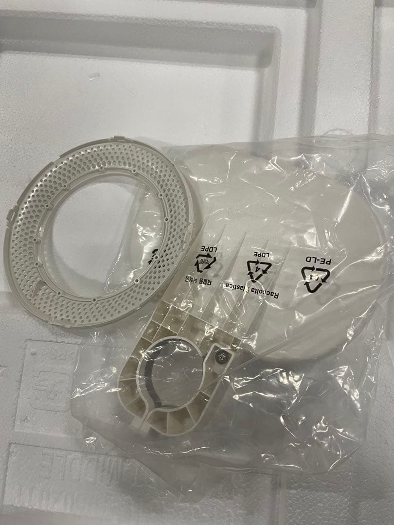 KTC MegPad 32型 4K 移動式スマートモニター A32Q7Pro