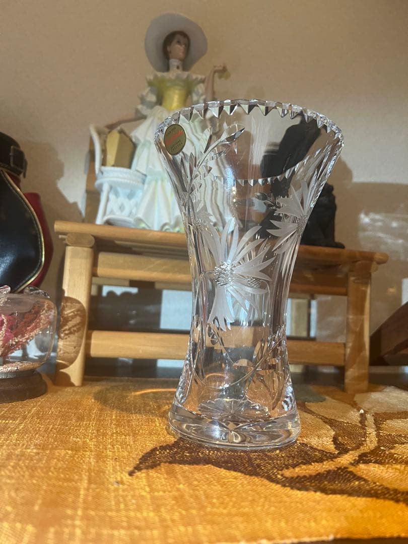 未使用イギリス王室御用達ロイヤルブライアリー1776年クリスタルフラワーベース