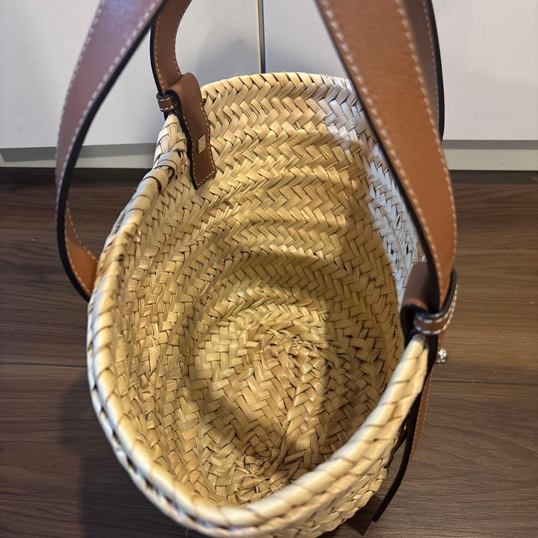 ロエベ　かごバック