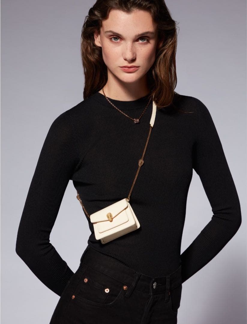 ブルガリ　セルペンティミニレザー ショルダーバッグ